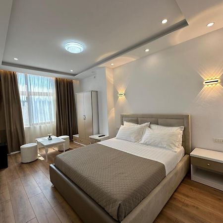 Hotel Arberia Tirana Zewnętrze zdjęcie