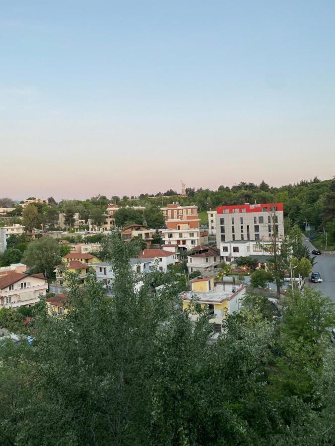 Hotel Arberia Tirana Zewnętrze zdjęcie