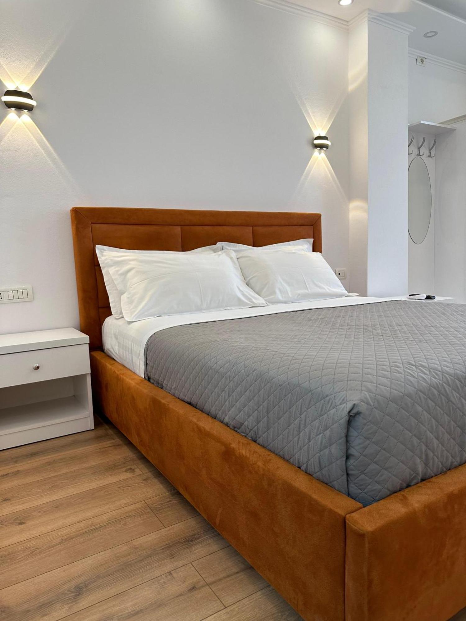 Hotel Arberia Tirana Zewnętrze zdjęcie
