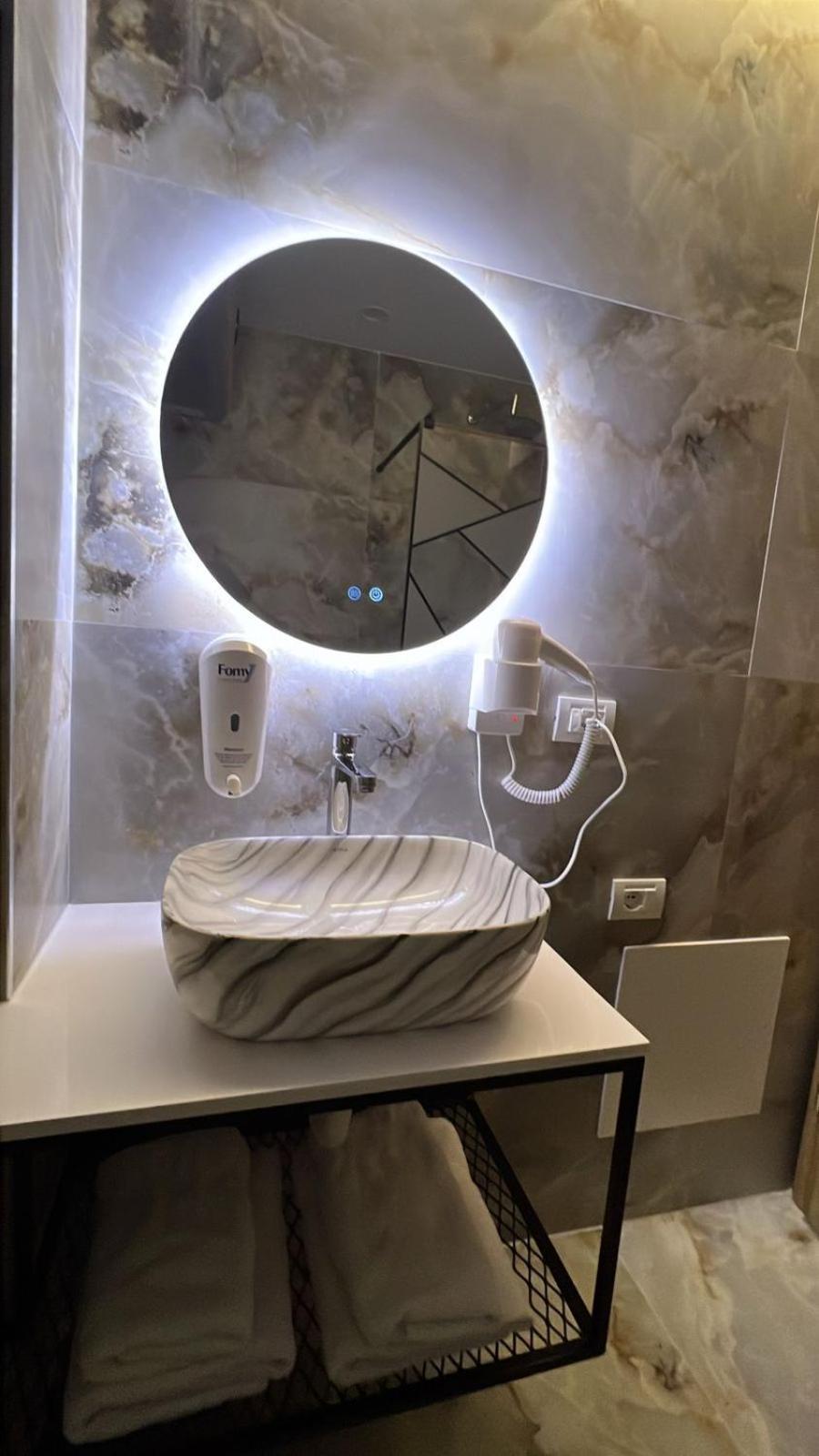 Hotel Arberia Tirana Zewnętrze zdjęcie