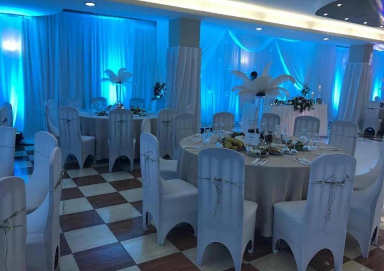 Hotel Arberia Tirana Zewnętrze zdjęcie