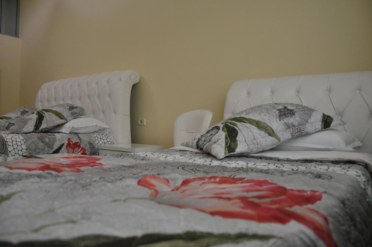 Hotel Arberia Tirana Zewnętrze zdjęcie
