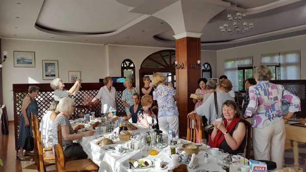 Hotel Arberia Tirana Zewnętrze zdjęcie