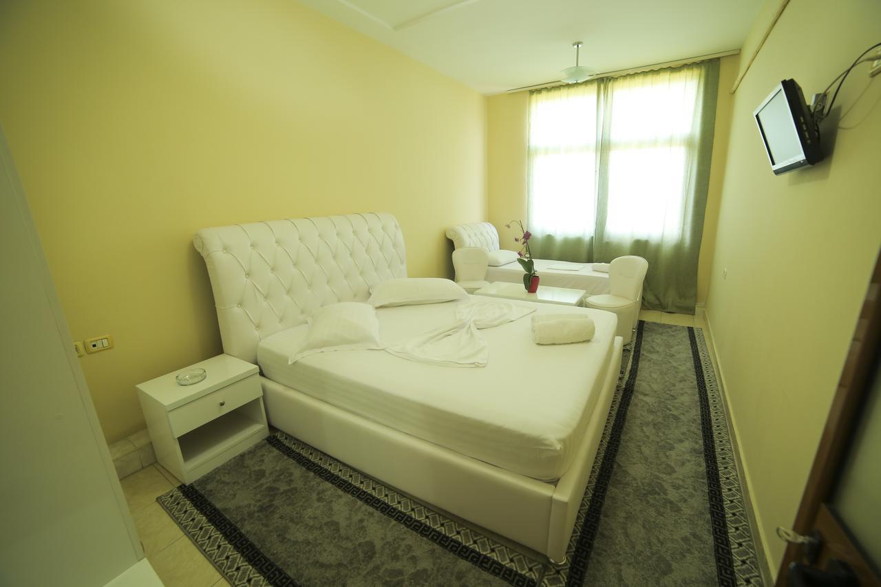Hotel Arberia Tirana Zewnętrze zdjęcie