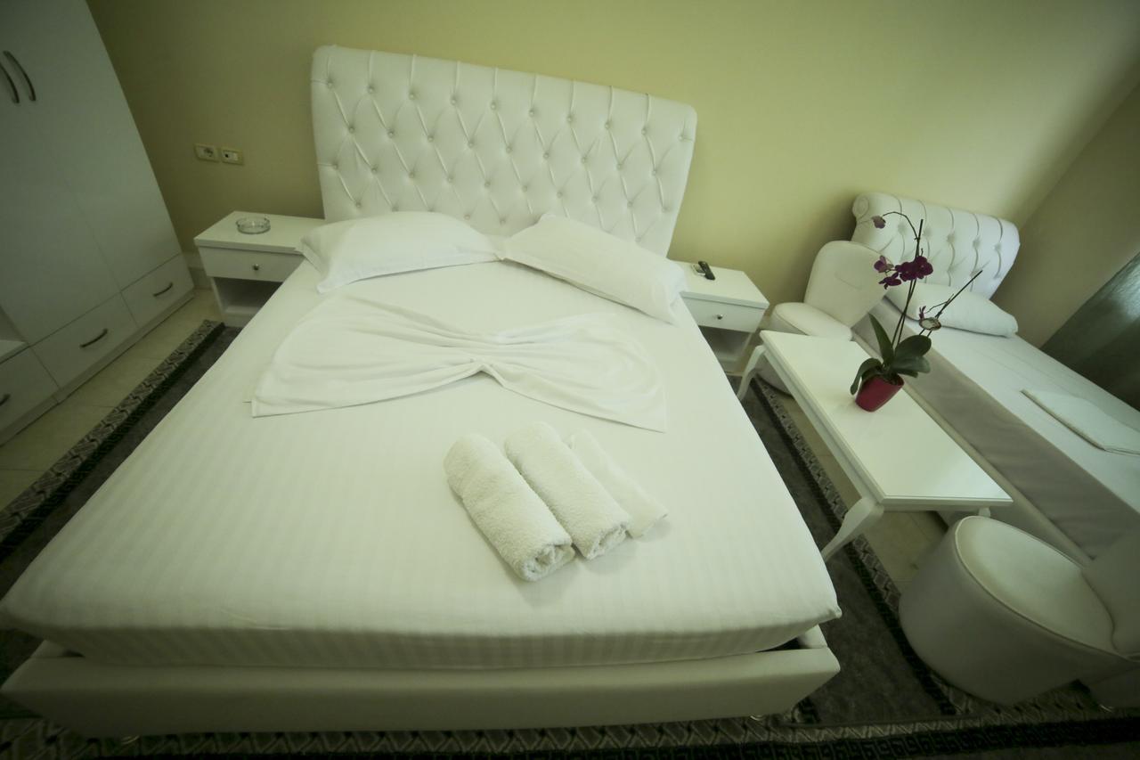 Hotel Arberia Tirana Zewnętrze zdjęcie
